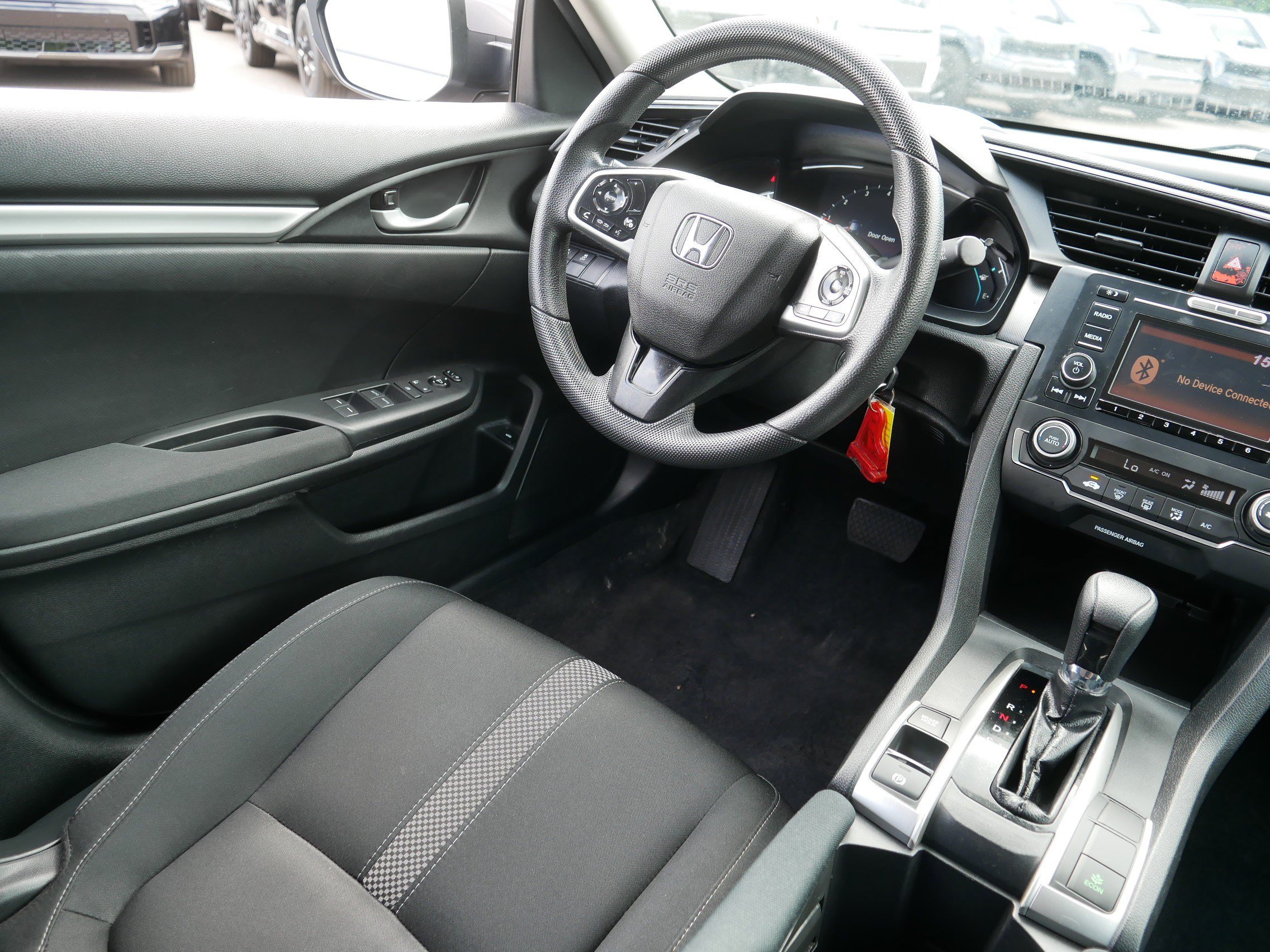 Used 2019 Honda Civic LX image 9