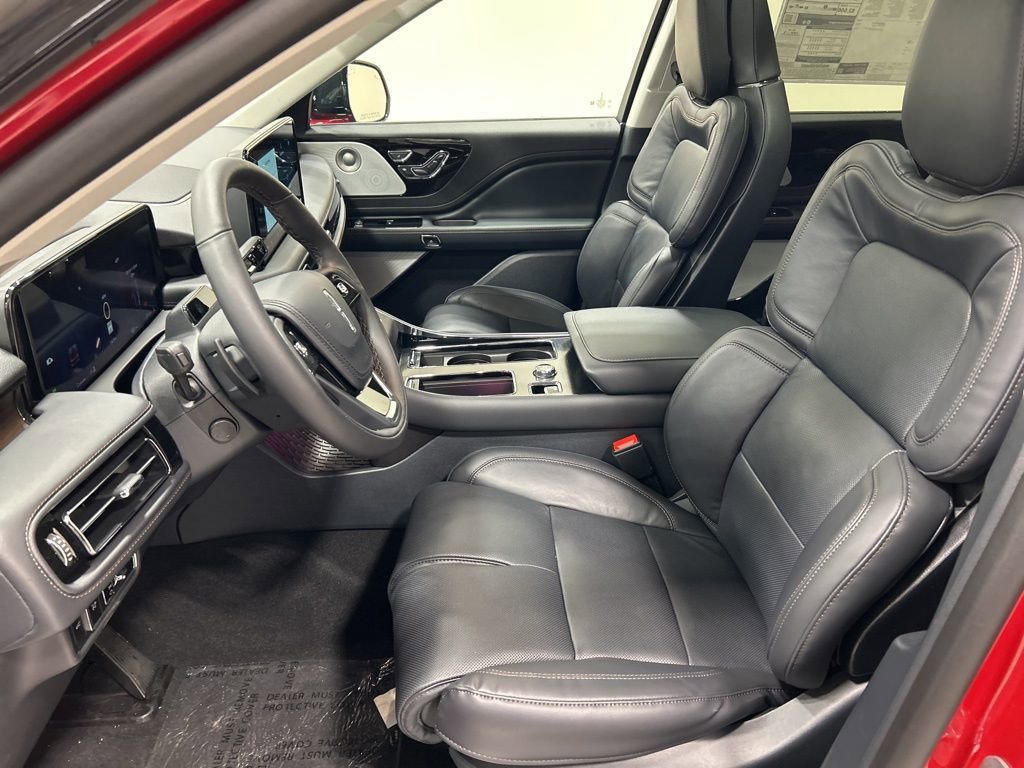 New 2026 Lincoln Aviator Reserve image 9