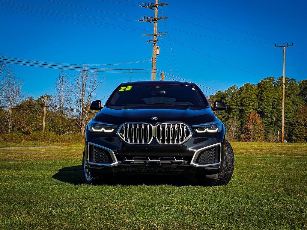 Used 2023 BMW X6 xDrive40i w/ Premium Package image 9