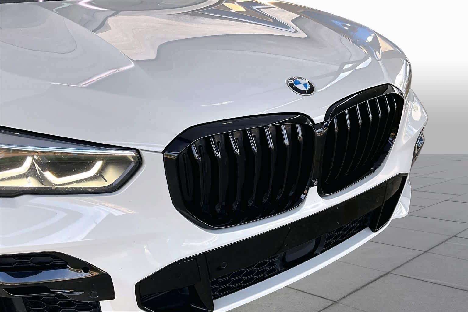 Used 2022 BMW X5 sDrive40i w/ M Sport Package RWD image 30