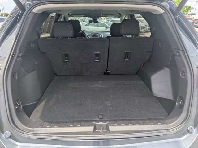 Used 2023 Chevrolet Equinox LT w/ Driver Convenience Package image 12