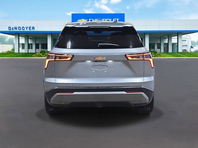 New 2026 Chevrolet Equinox LT w/ Convenience Package II image 8