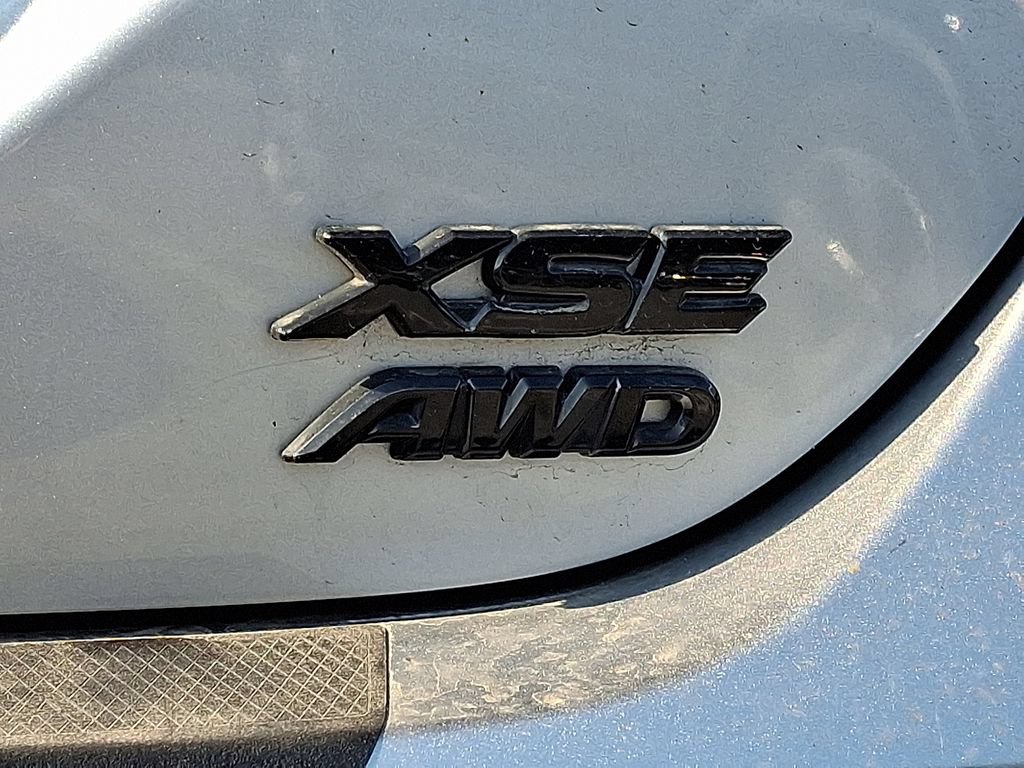 Used 2021 Toyota Camry XSE w/ Navigation Package AWD/4WD image 11