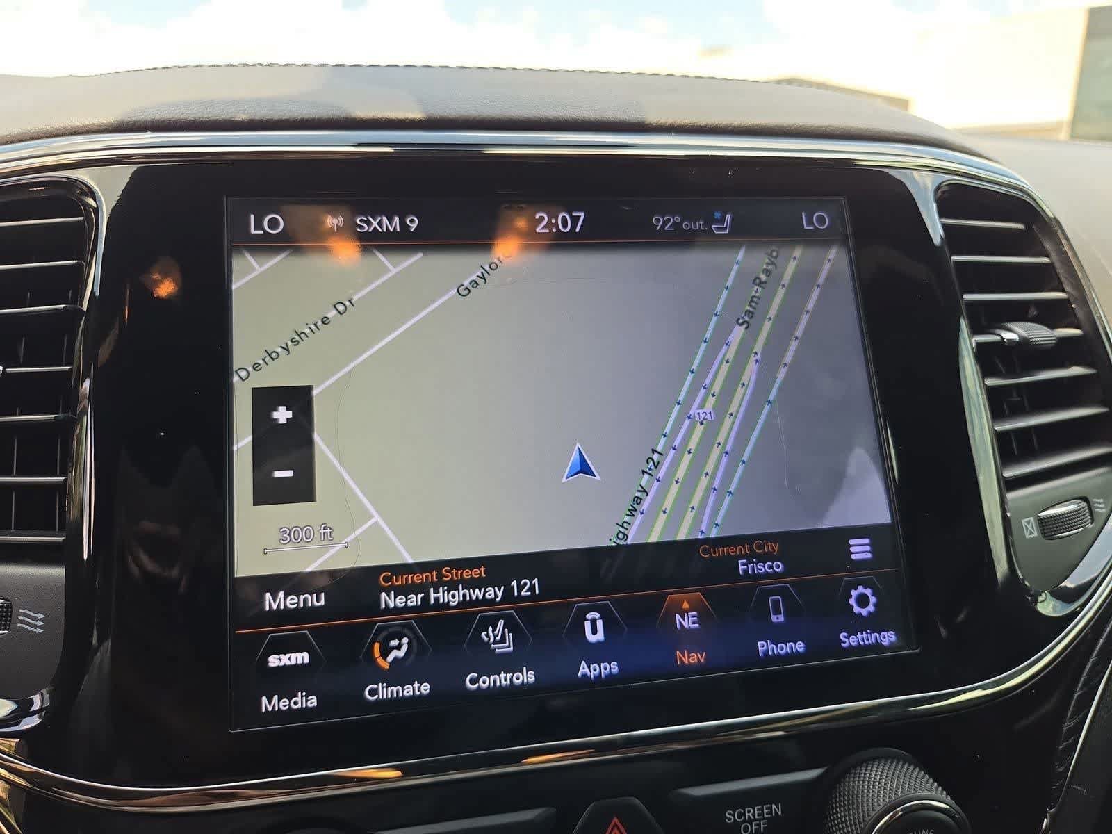 Used 2020 Jeep Grand Cherokee High Altitude RWD image 30