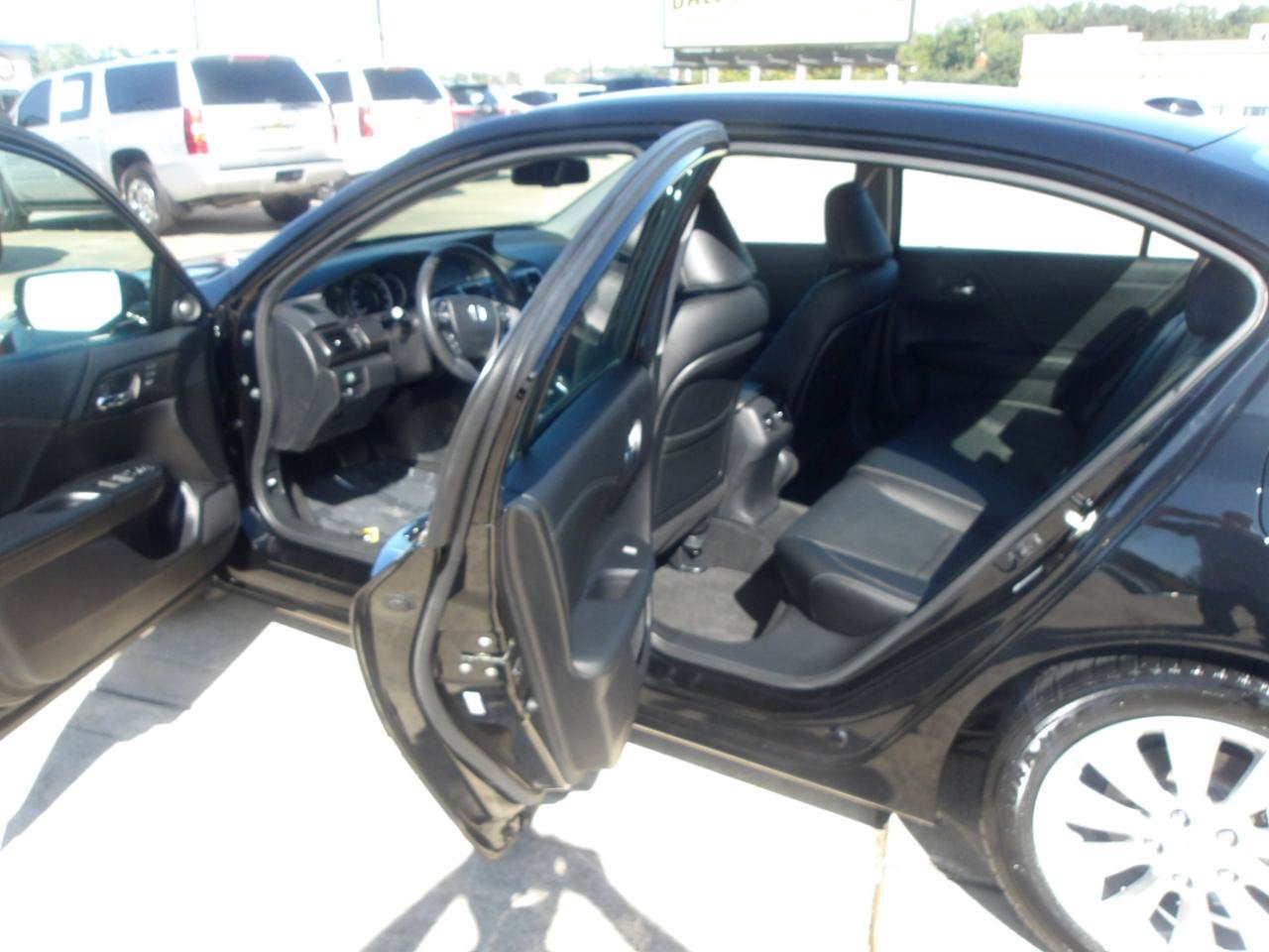 Used 2014 Honda Accord EX-L image 15