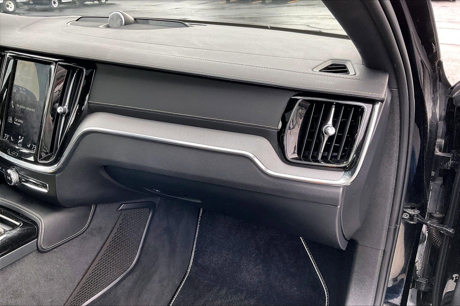 Used 2020 Volvo S60 T8 Polestar image 15