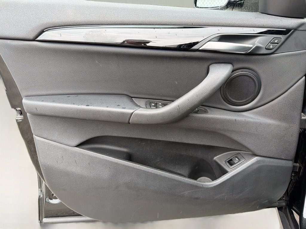Used 2019 BMW X2 sDrive28i FWD image 21