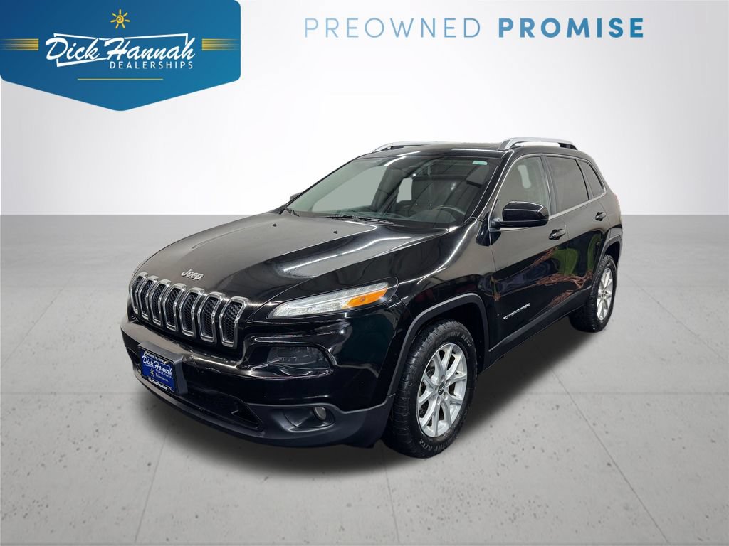 Used 2018 Jeep Cherokee Latitude Plus w/ Comfort/Convenience Group FWD image 1