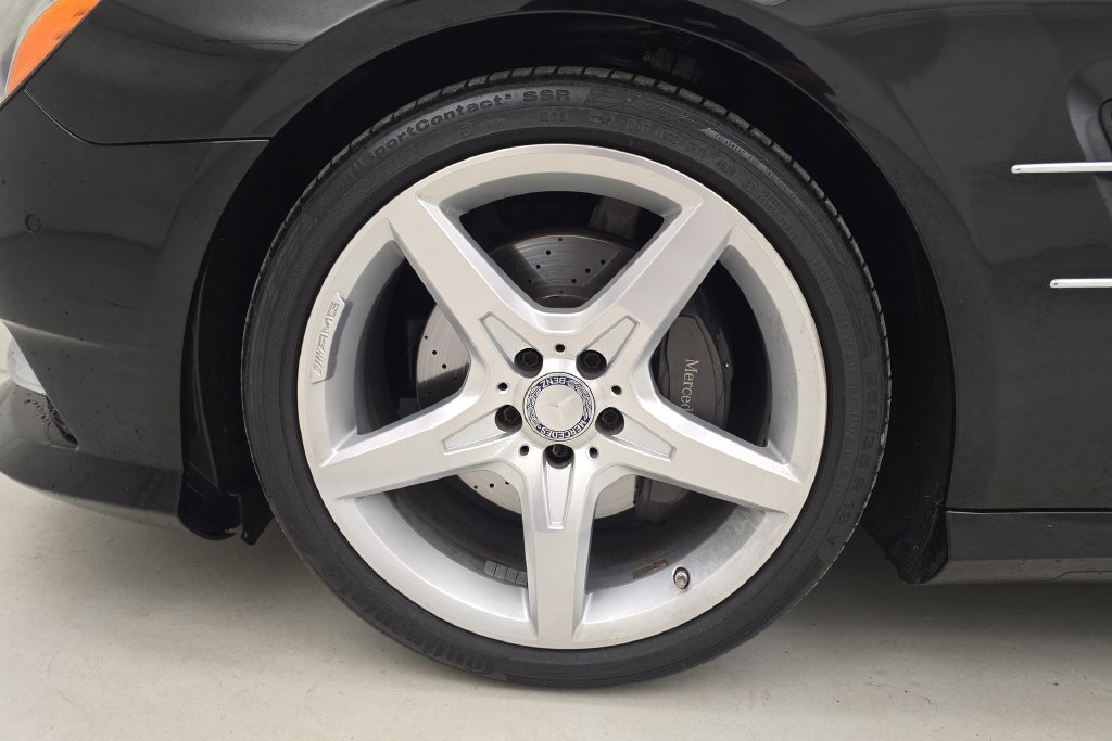 Used 2016 Mercedes-Benz SL 550 image 11