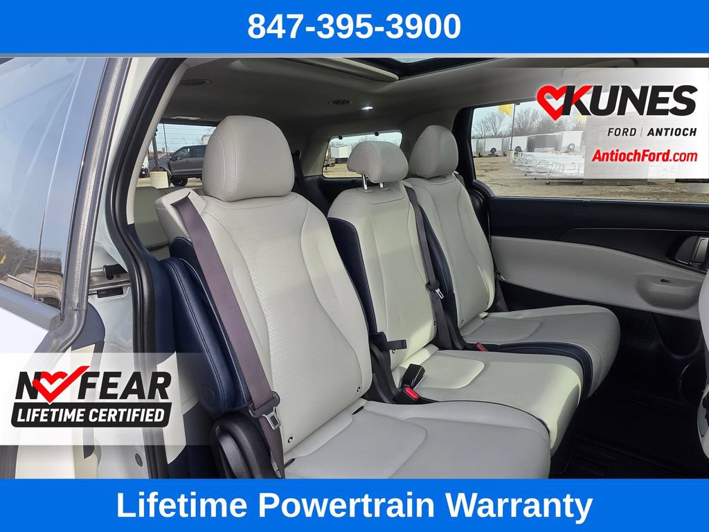 Used 2025 Kia Carnival SX Prestige FWD image 37