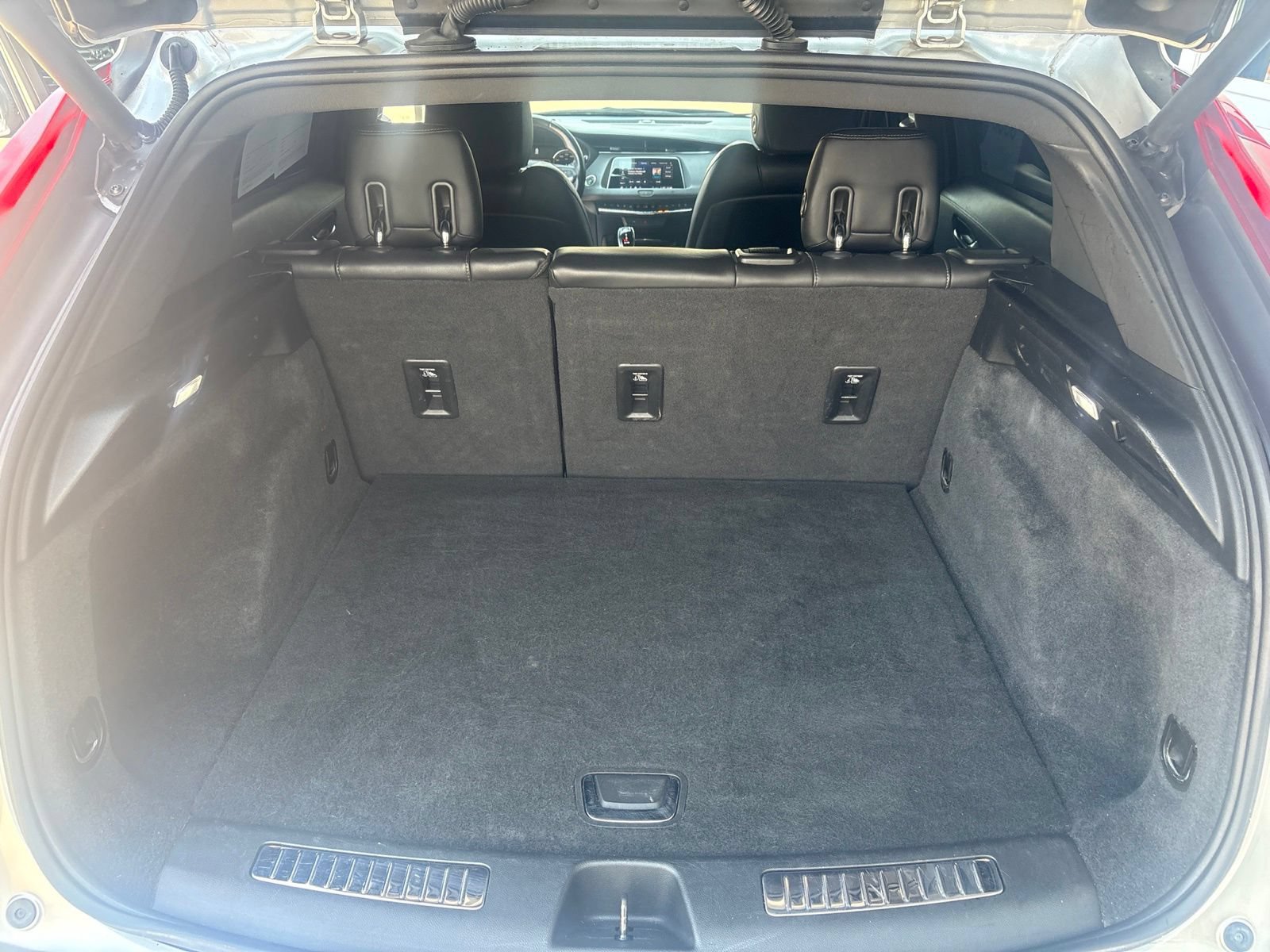 Used 2020 Cadillac XT4 Premium Luxury AWD/4WD image 15