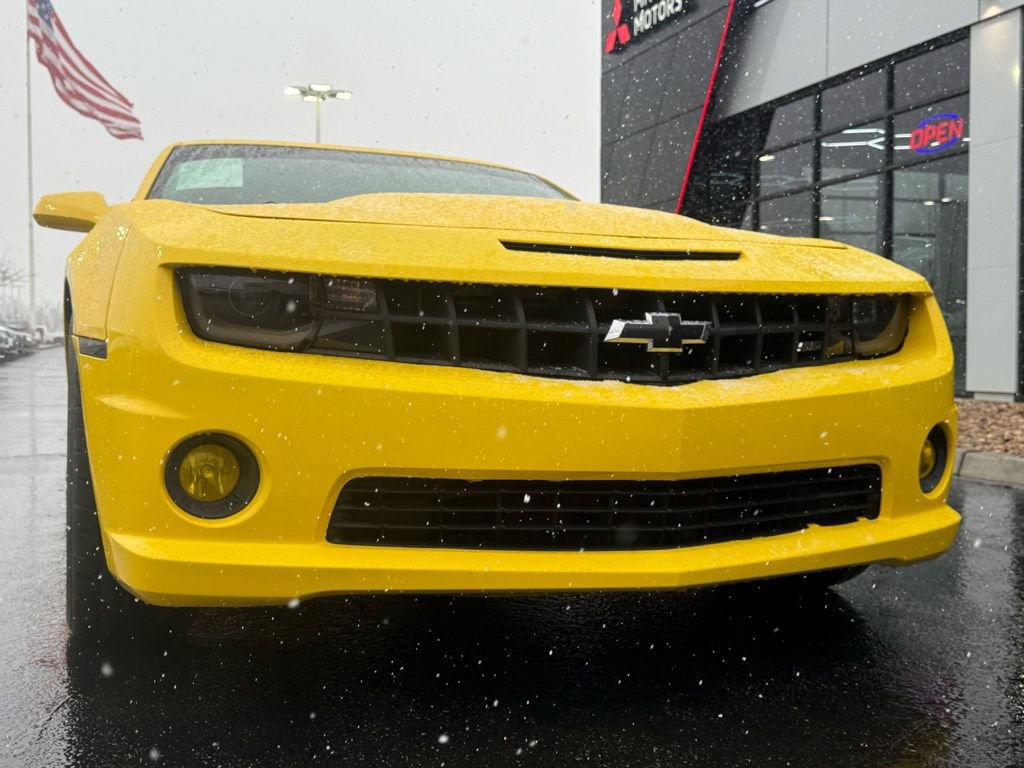 Used 2013 Chevrolet Camaro SS w/ RS Package image 25