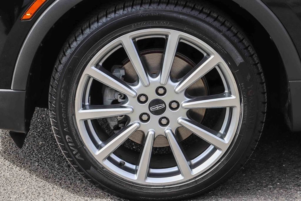Used 2019 Lincoln MKC Reserve FWD image 13