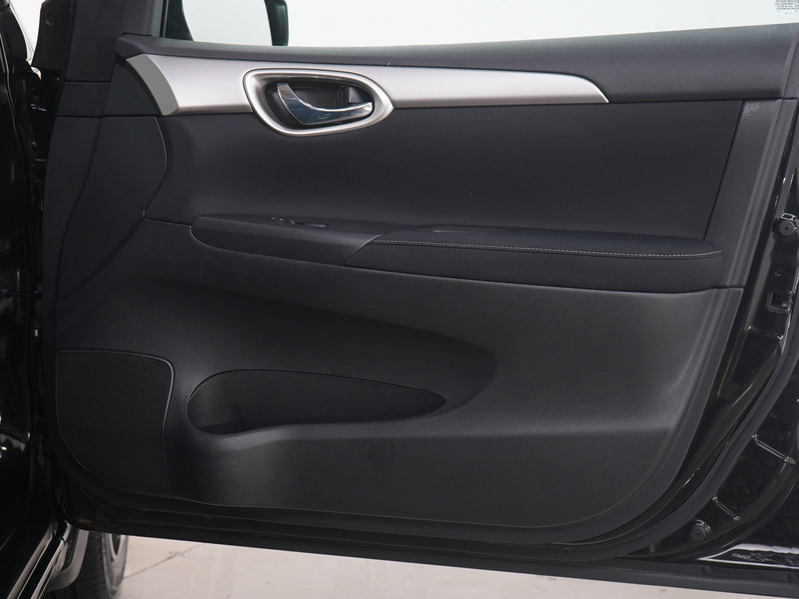 Used 2014 Nissan Sentra SV w/ SV Driver Package image 9