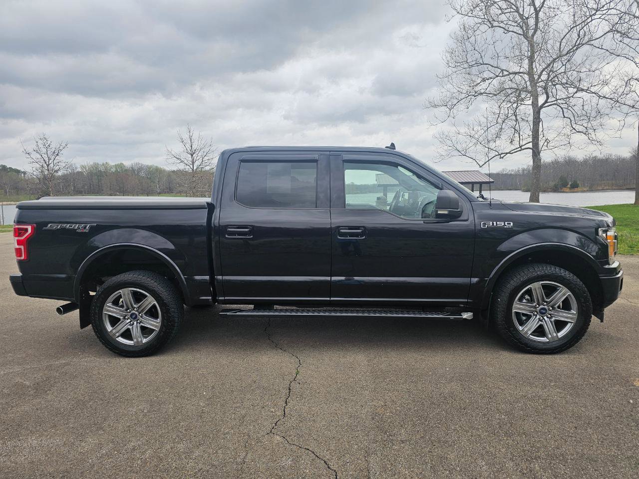 Used 2019 Ford F150 XLT w/ Equipment Group 302A Luxury image 4