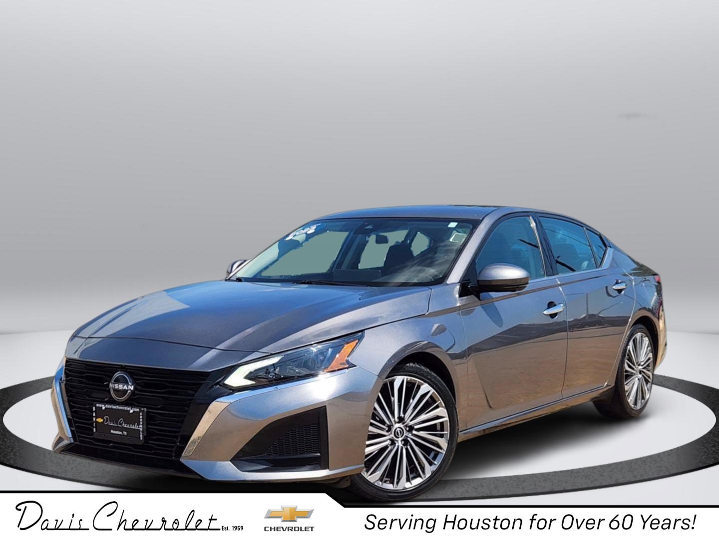 Used 2023 Nissan Altima 2.5 SL FWD video 1