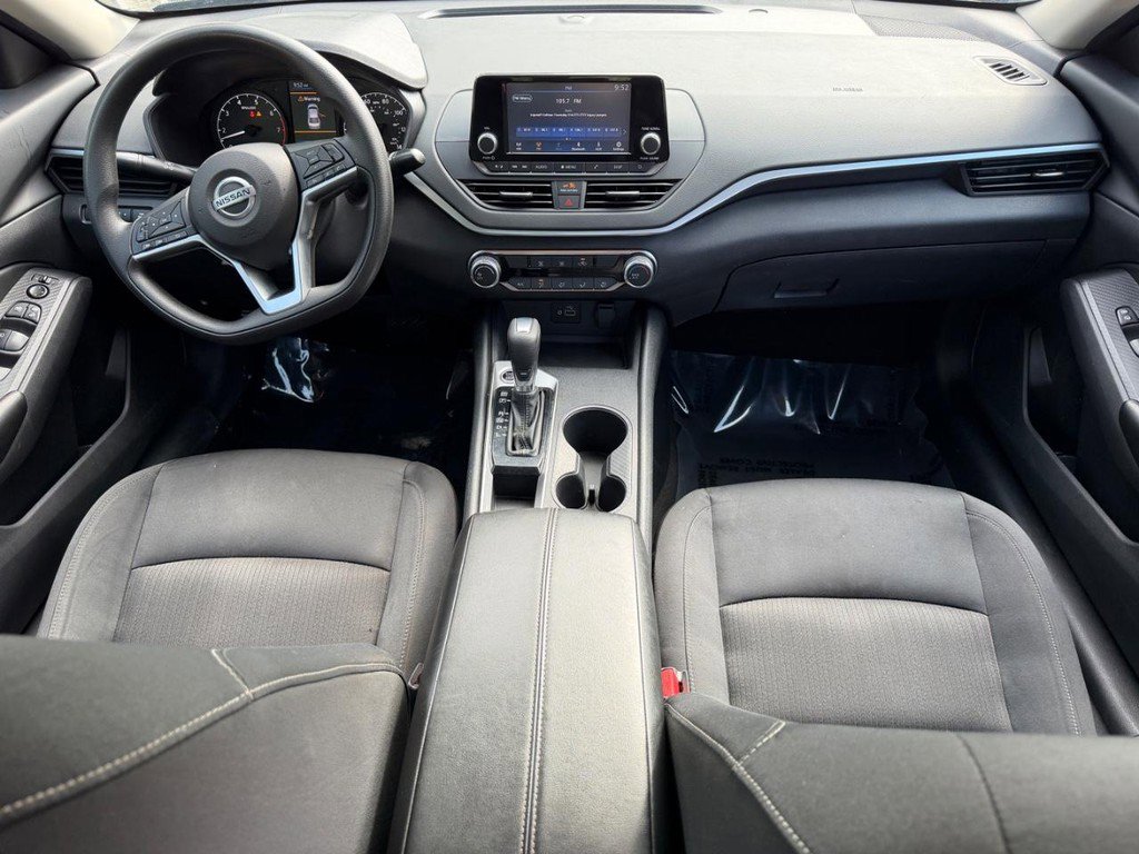 Used 2022 Nissan Altima 2.5 S FWD image 11