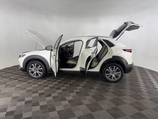 Used 2025 MAZDA CX-30 AWD 2.5 S w/ Preferred Package image 11
