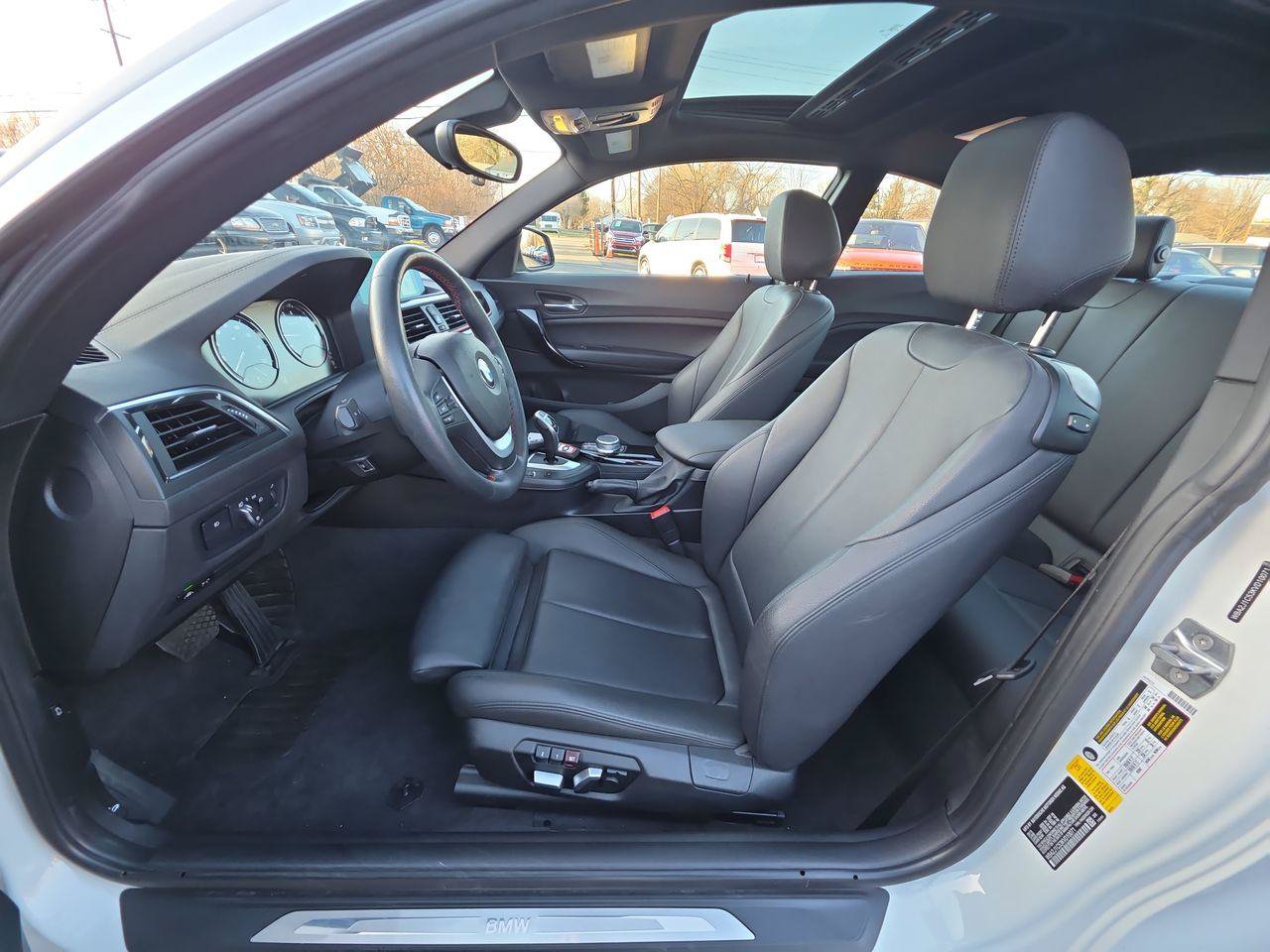 Used 2019 BMW 230i Coupe w/ Premium Package RWD image 3