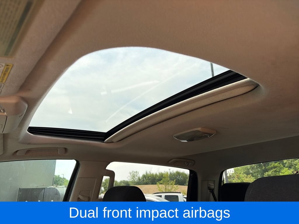 Used 2012 Toyota Tundra 4x4 CrewMax w/ SR5 Pkg image 25