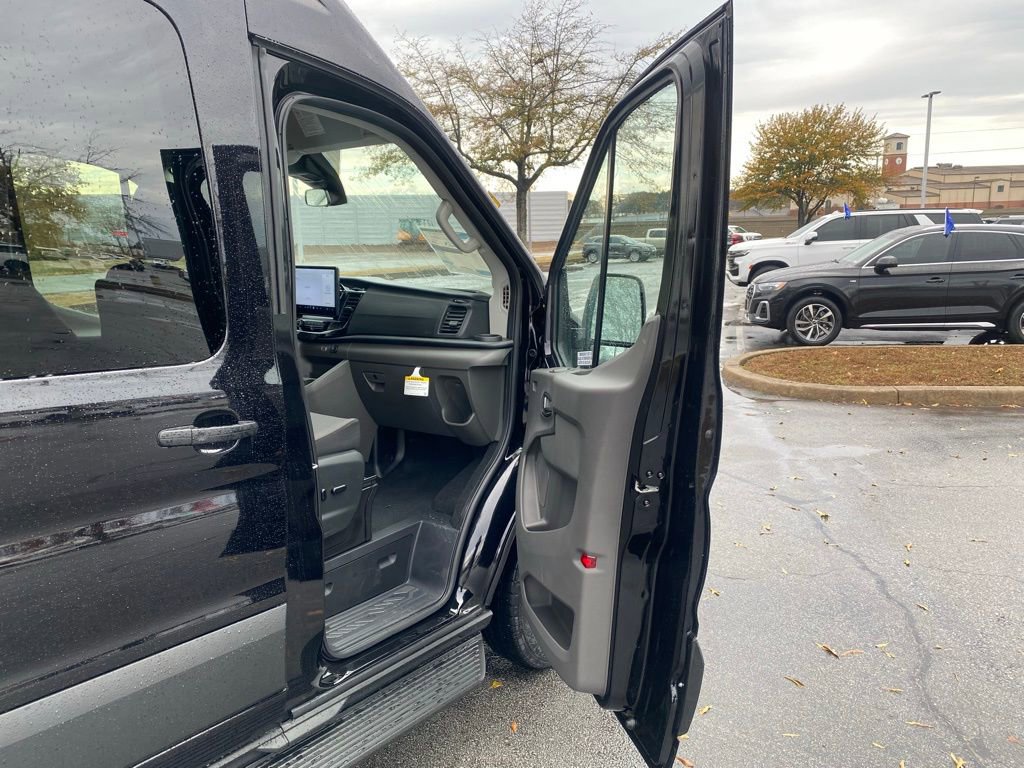 New 2026 Ford Transit 350 XLT image 27