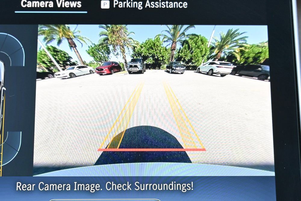 Used 2025 Mercedes-Benz C 300 Sedan image 38