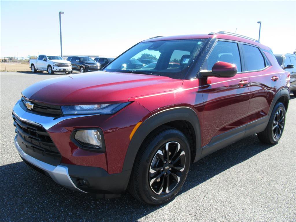 Used 2023 Chevrolet TrailBlazer LT image 3