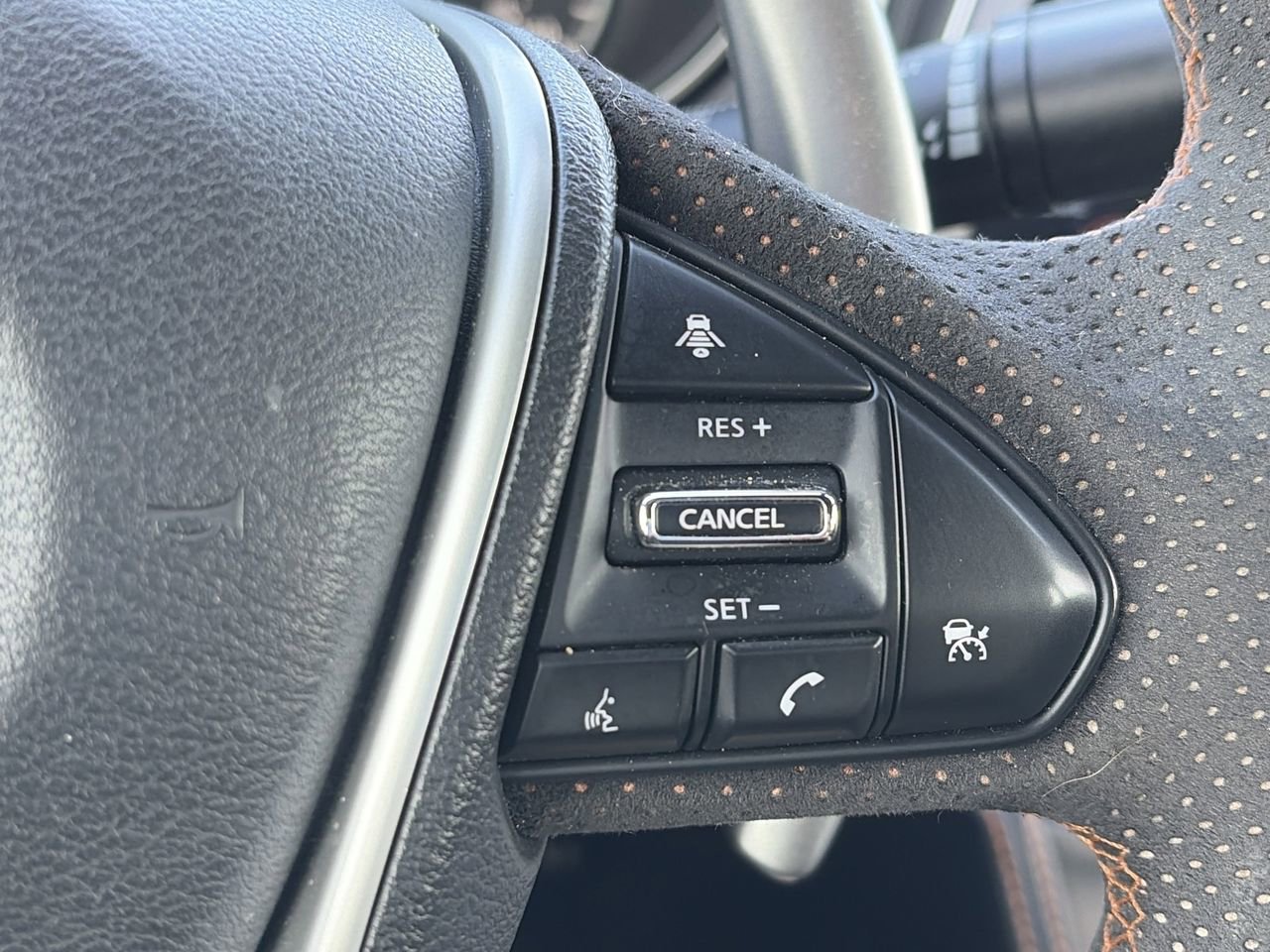 Certified 2021 Nissan Maxima SR w/ Sport Mat Group image 19