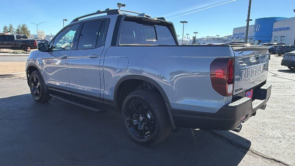 New 2026 Honda Ridgeline Black Edition image 5
