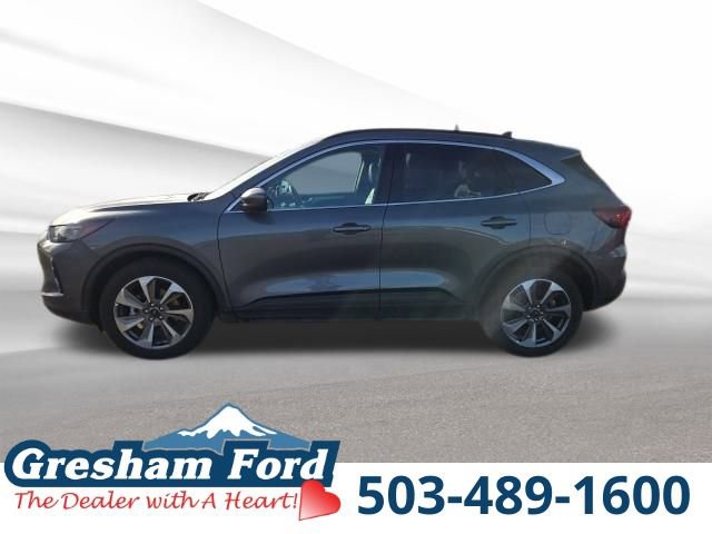 Used 2023 Ford Escape Platinum AWD/4WD video 2