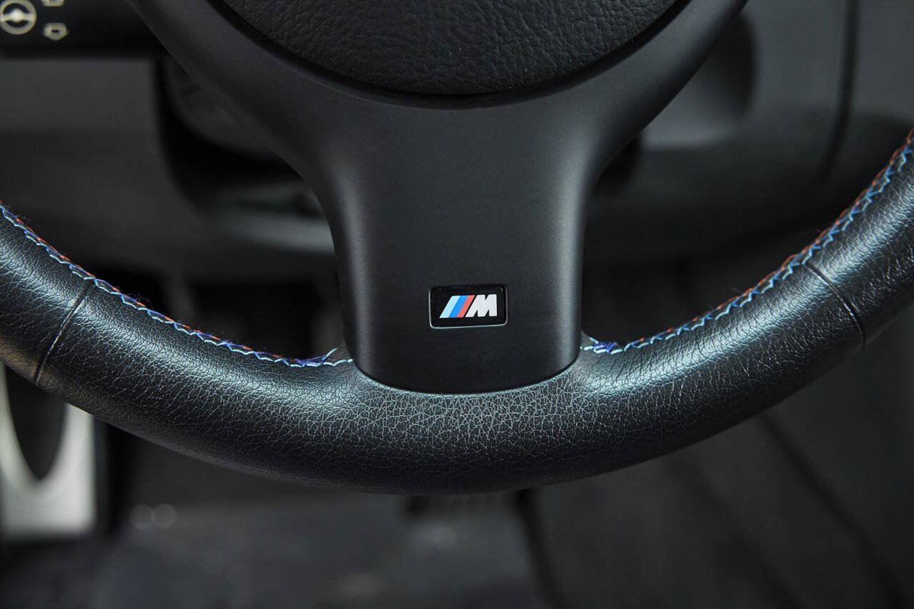 Used 2002 BMW M5 RWD image 43