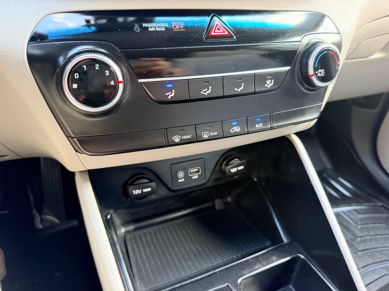 Used 2019 Hyundai Tucson SE w/ Cargo Package AWD/4WD image 39
