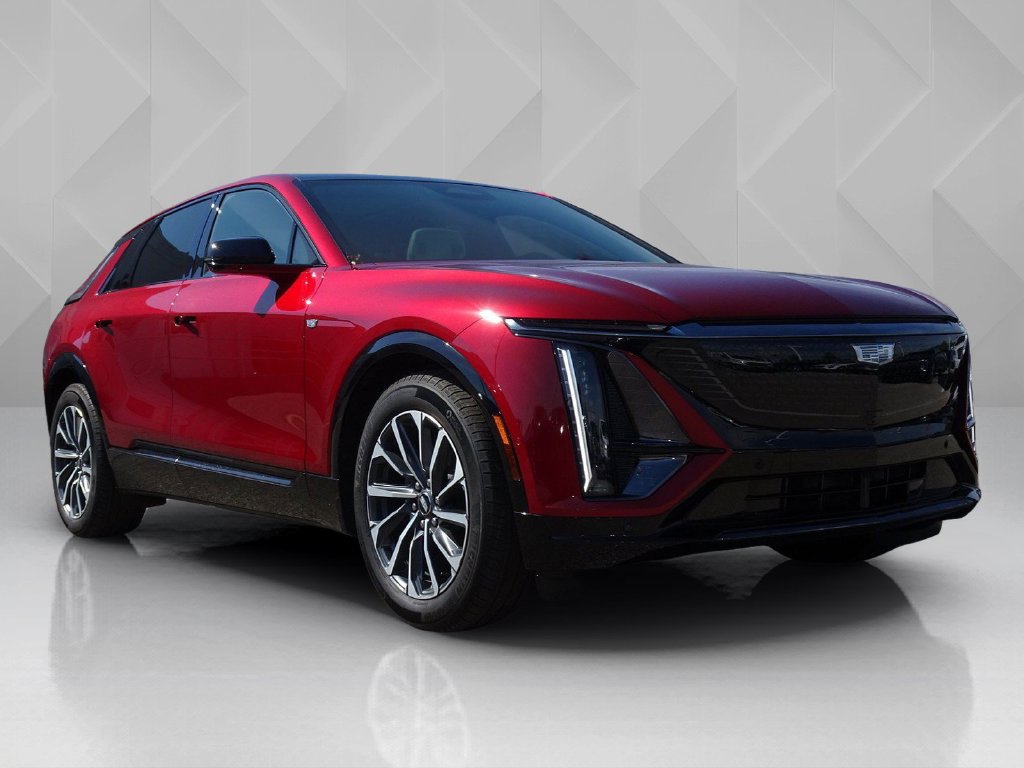 Certified 2024 Cadillac Lyriq Sport w/ LPO, Floor Liner Package AWD/4WD image 6