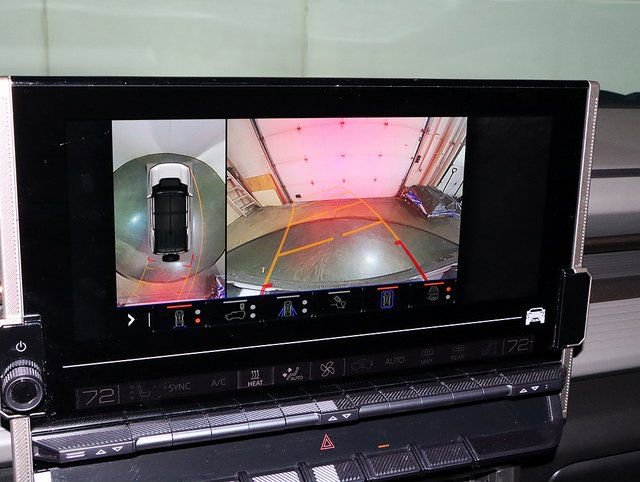 Used 2024 GMC Hummer EV 3X AWD/4WD image 19