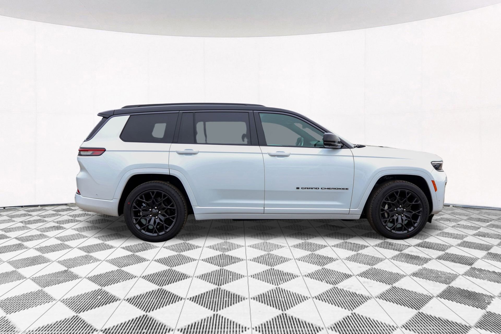 New 2026 Jeep Grand Cherokee L Summit w/ Obsidian Package image 12