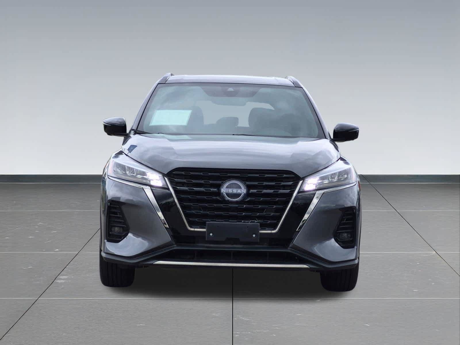 Used 2024 Nissan Kicks SR FWD image 5