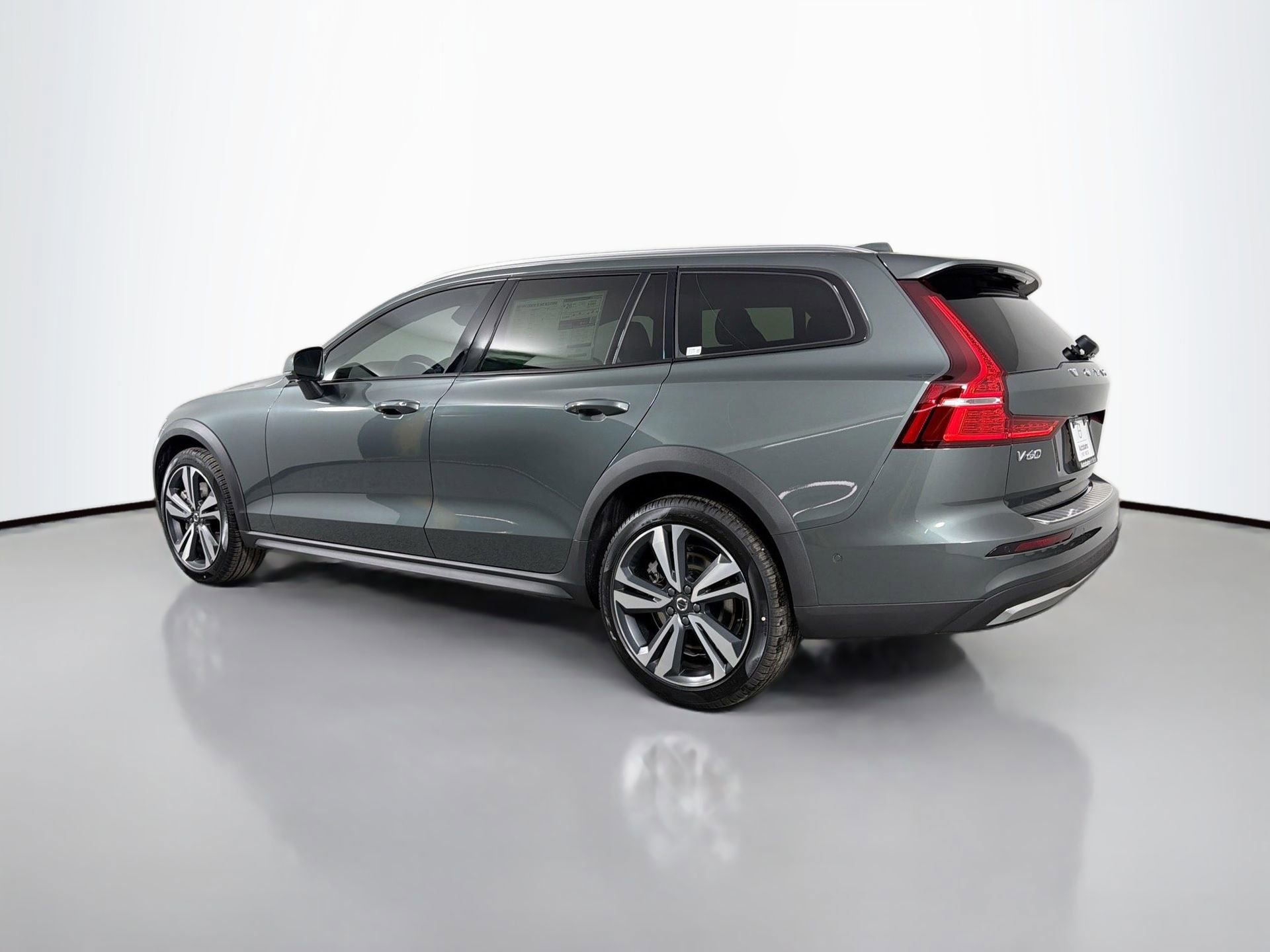 New 2026 Volvo V60 B5 Cross Country Plus w/ Protection Package Premier image 6