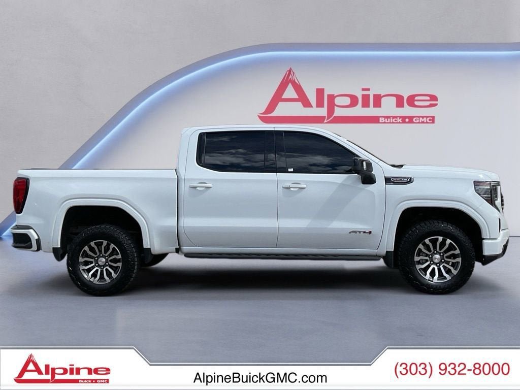 Used 2023 GMC Sierra 1500 AT4 w/ AT4 Premium Package AWD/4WD image 6