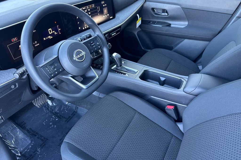 New 2026 Nissan Kicks S image 7