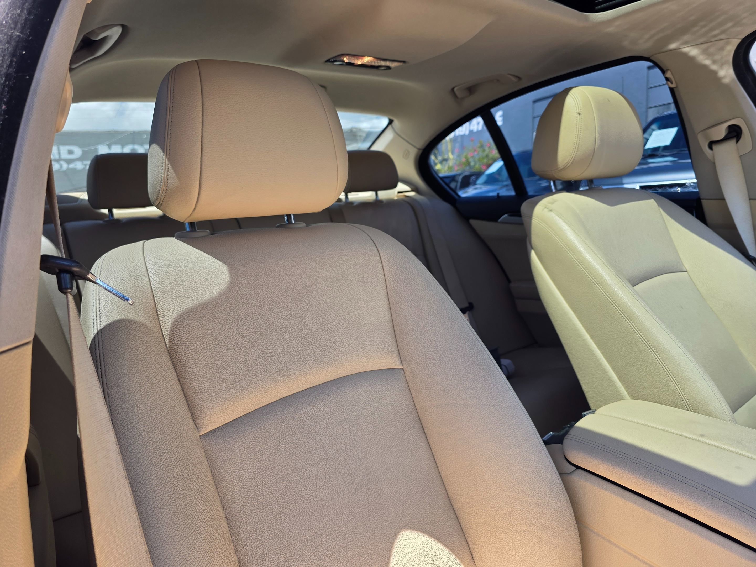 Used 2015 BMW 528i Sedan RWD image 11