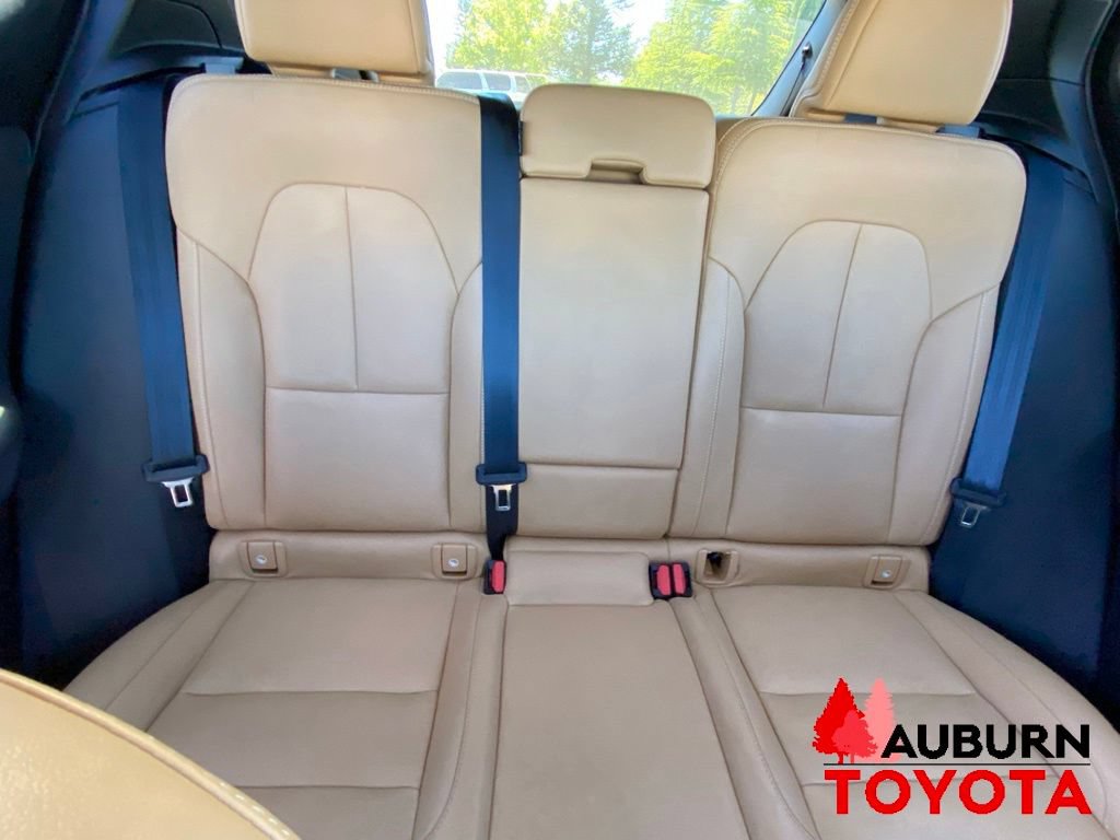 Used 2021 Volvo XC40 T5 Inscription w/ Advanced Package AWD/4WD image 21