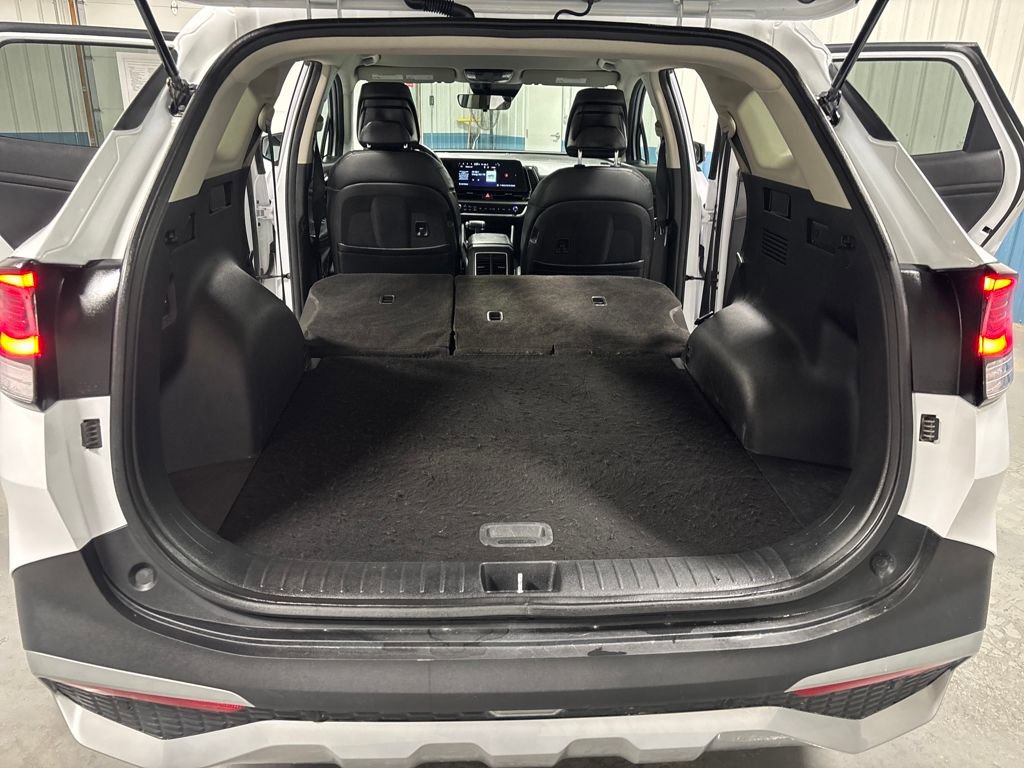 Used 2023 Kia Sportage EX image 19