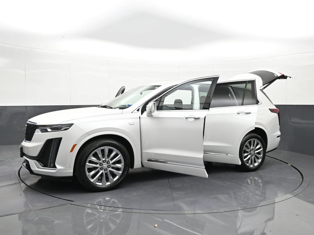 Used 2020 Cadillac XT6 Premium Luxury AWD/4WD image 38