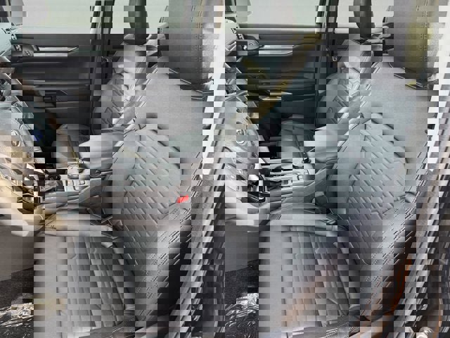 New 2025 Ford Ranger Lariat w/ Black Appearance Package image 9