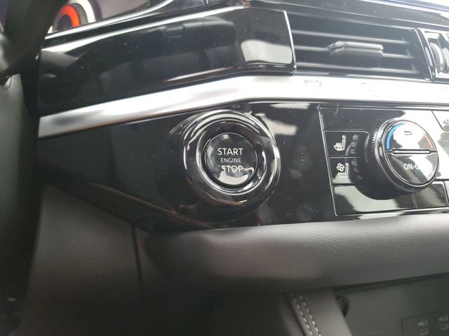 New 2026 Nissan Pathfinder Platinum AWD/4WD image 30