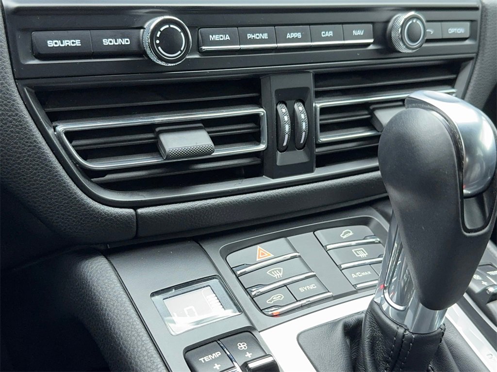 Used 2021 Porsche Macan S image 31