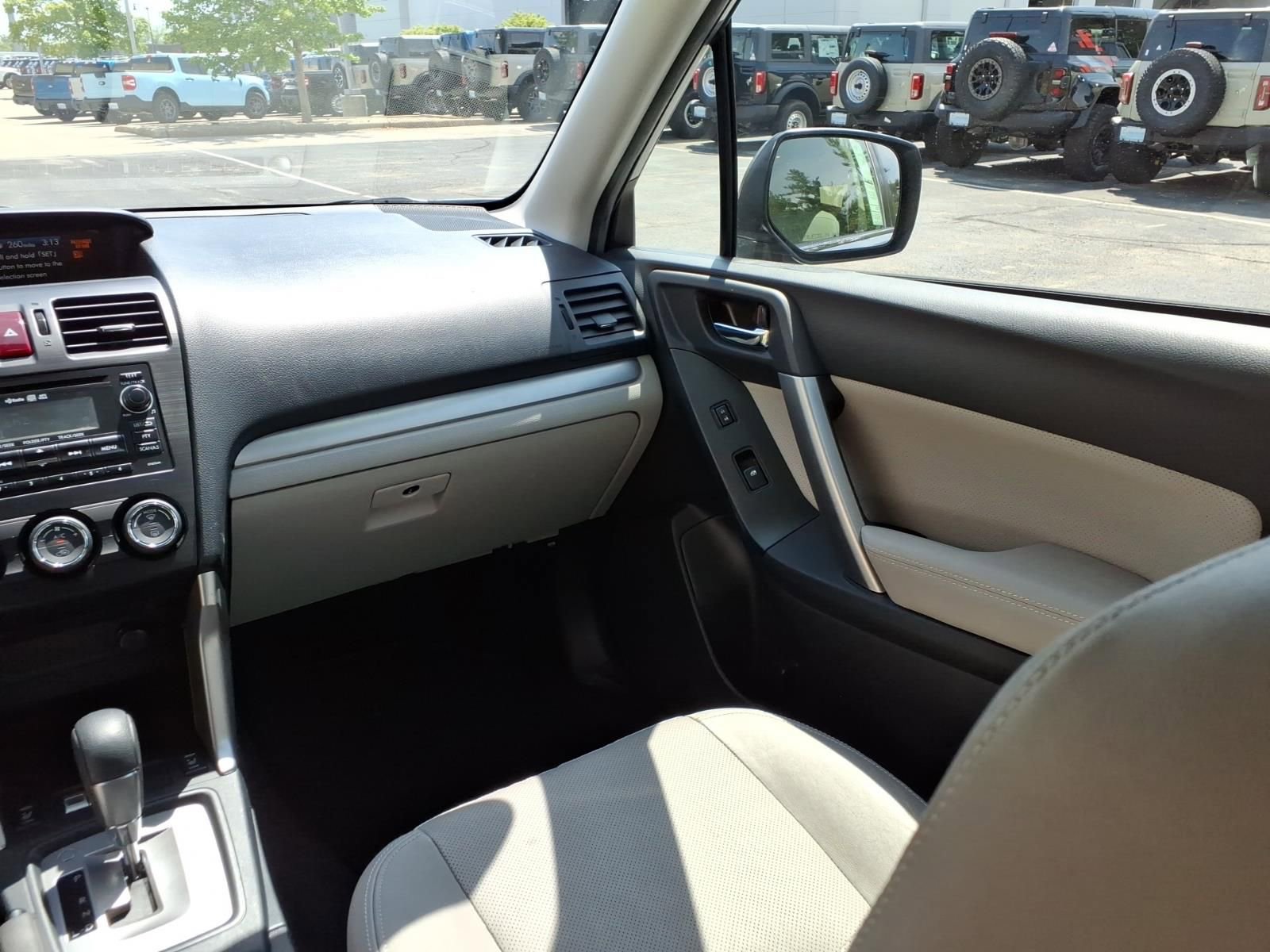 Used 2015 Subaru Forester 2.5i Limited AWD/4WD image 31