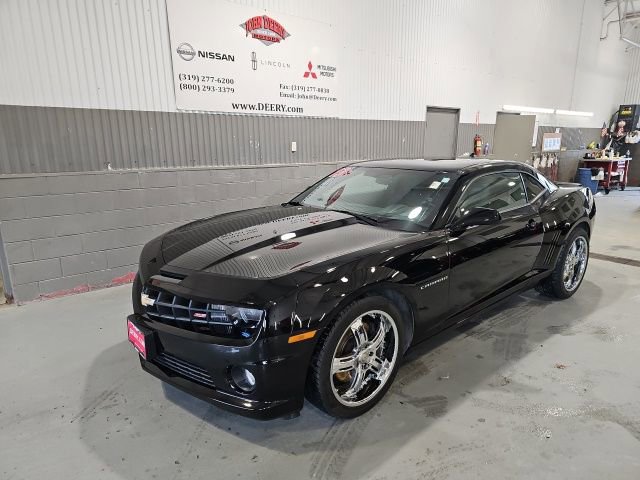 Used 2013 Chevrolet Camaro SS w/ RS Package RWD image 3