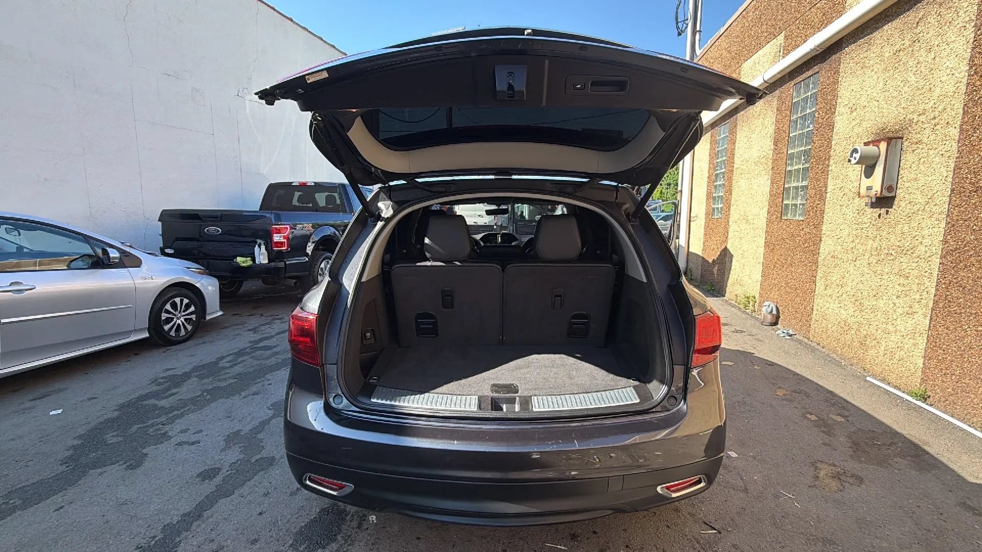 Used 2016 Acura MDX SH-AWD image 27