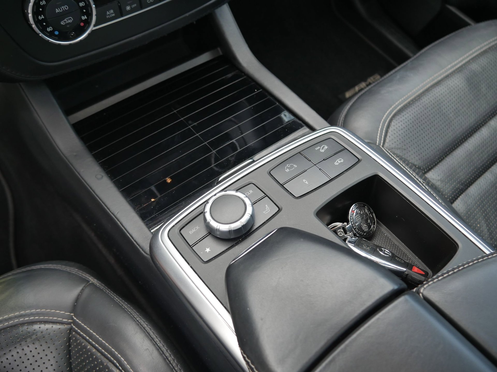 Used 2014 Mercedes-Benz GL 63 AMG 4MATIC image 64